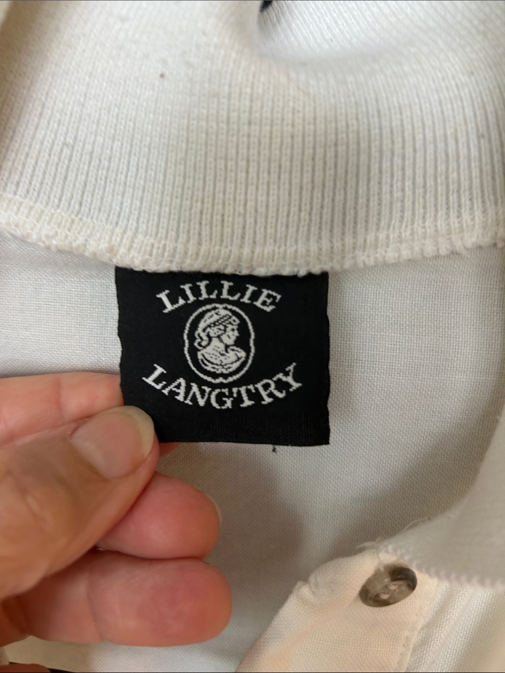 Vintage White Pullover Jacket with Embroidered Pocket - Picture 2 of 3